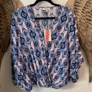 Cute blue pink white adorable dolman sleeve .NWT